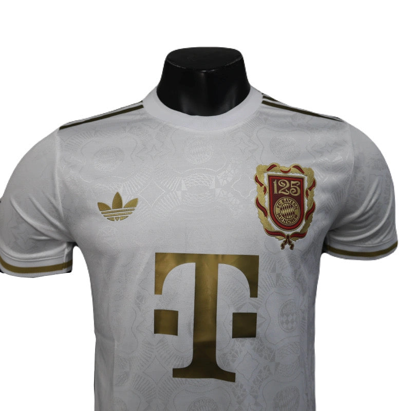BAYERN DE MUNICH 125 AÑOS BLANCO 25/26 HOMBRE (VERSIÓN JUGADOR)