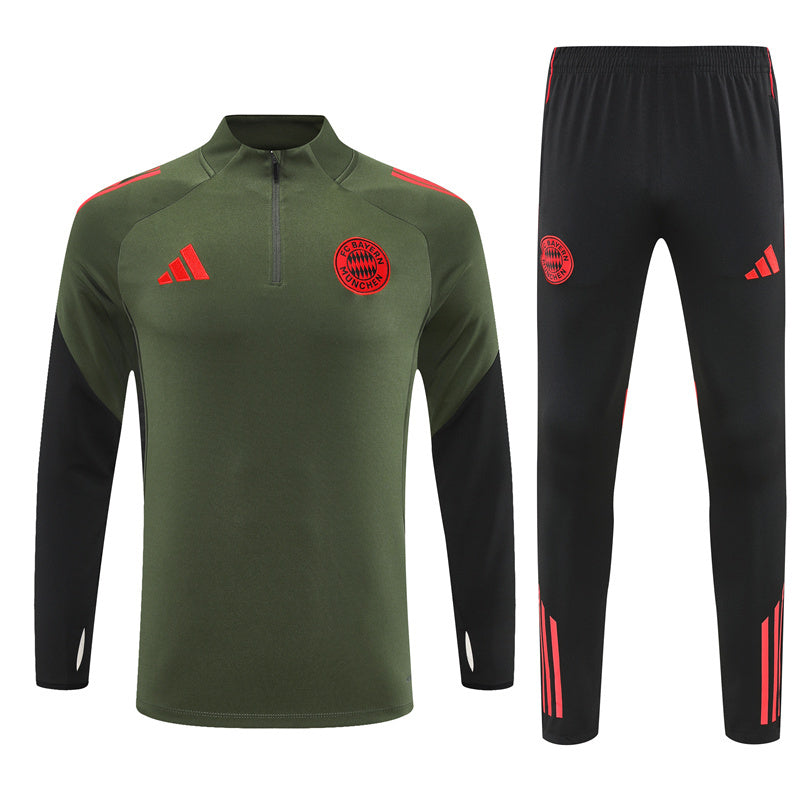 CONJUNTO LARGO BAYERN MUNICH ENTRENAMIENTO 25/26 HOMBRE
