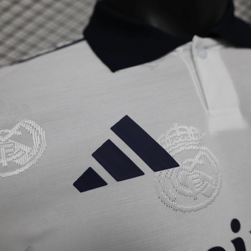 POLO REAL MADRID EDICIÓN LIMITADA 25/26 HOMBRE (VERSIÓN JUGADOR)