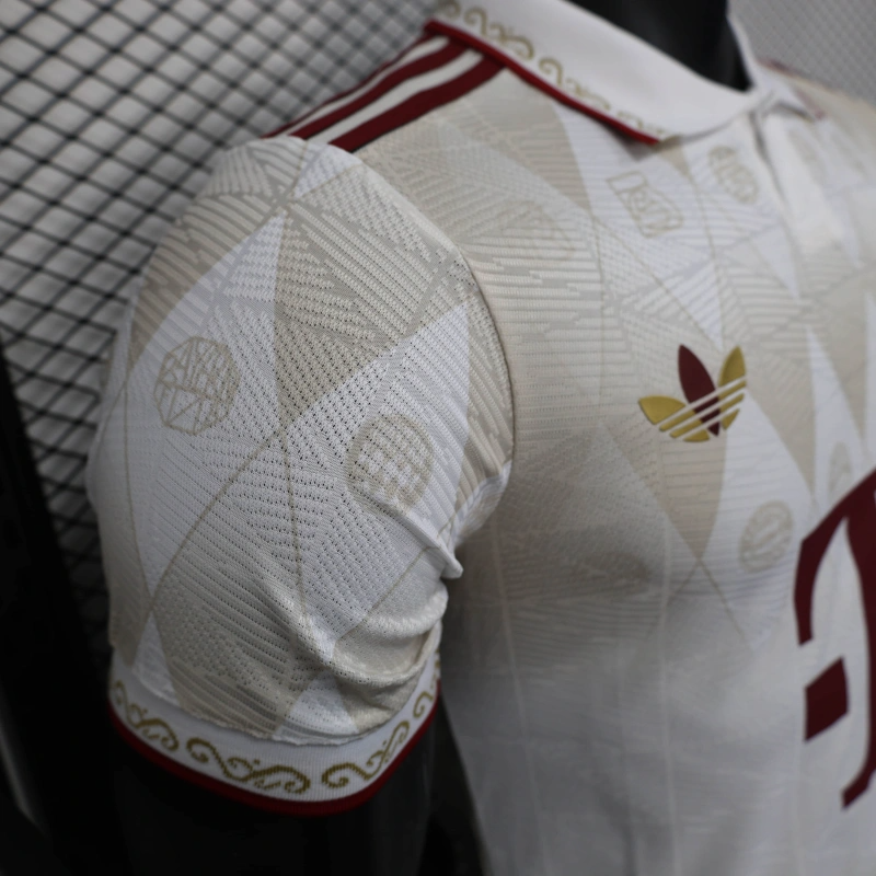 POLO BAYERN MUNICH EDICIÓN ESPECIAL 25/26 HOMBRE (VERSIÓN JUGADOR)